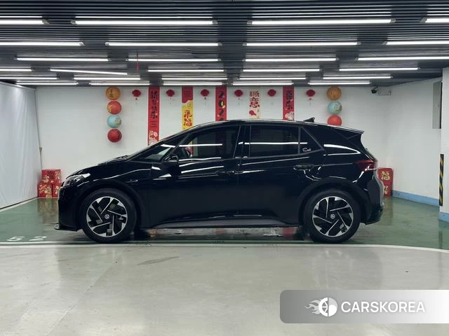 Volkswagen ID.3 2024 Черный из Китая, фото 4