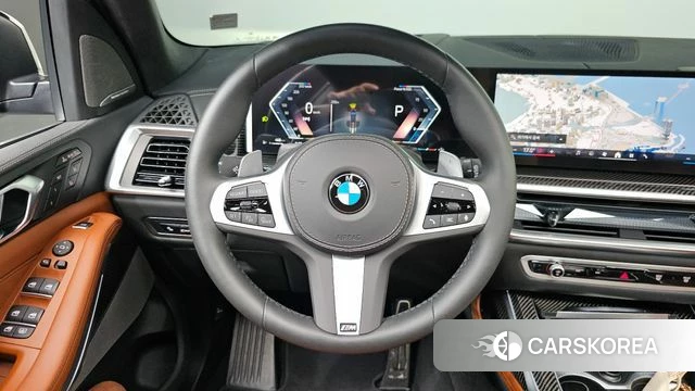 BMW X7 (G07) 2025 Черный из Кореи, фото 4