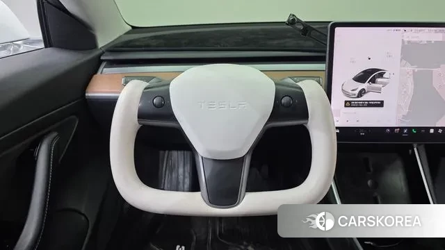 Tesla Model 3 2020 Белый из Кореи, фото 4