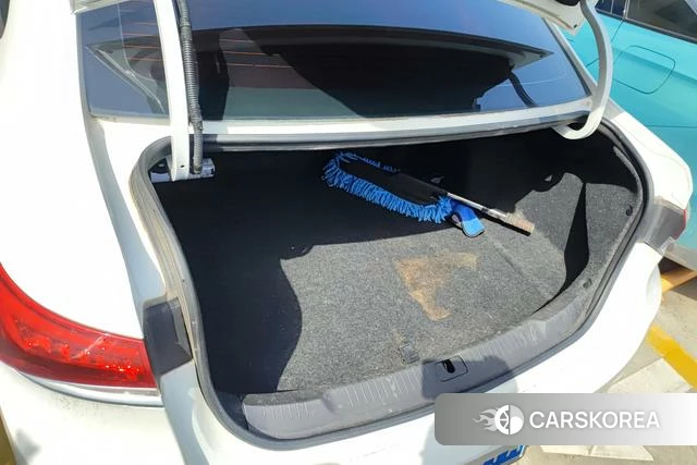 Buick Yinglang 2021 Белый из Китая, фото 4