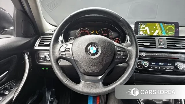 BMW 3 Series (F30) 2018 Черный из Кореи, фото 4