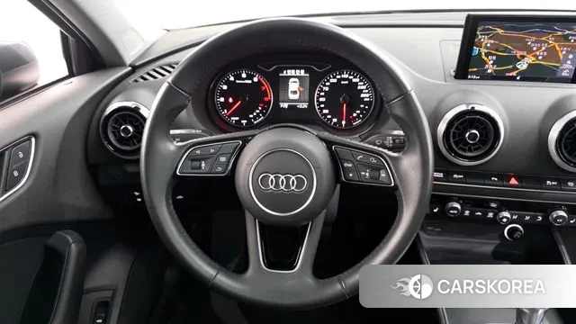Audi New A3 2018 Серый из Кореи, фото 4