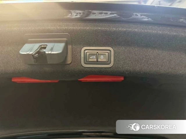 Audi A6L 2022 Черный из Китая, фото 4