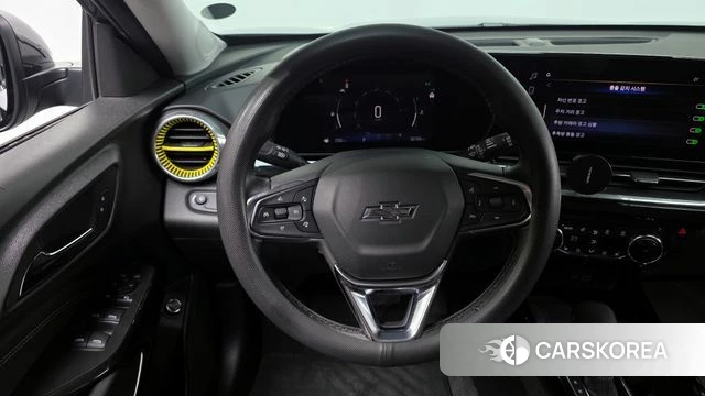 Chevrolet (GM Daewoo) Trax Crossover 2023 Черный из Кореи, фото 4