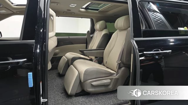 Kia The New Carnival 4th Generation 2025 Черный из Кореи, фото 4