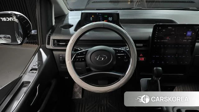 Hyundai Staria 2022 Белый из Кореи, фото 4