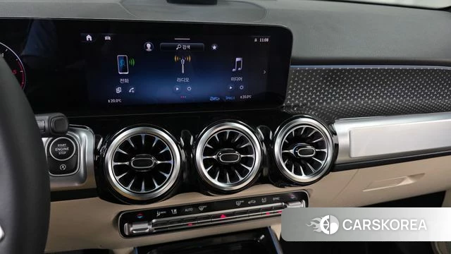 Mercedes-Benz GLB-Class X247 2024 Белый из Кореи, фото 4