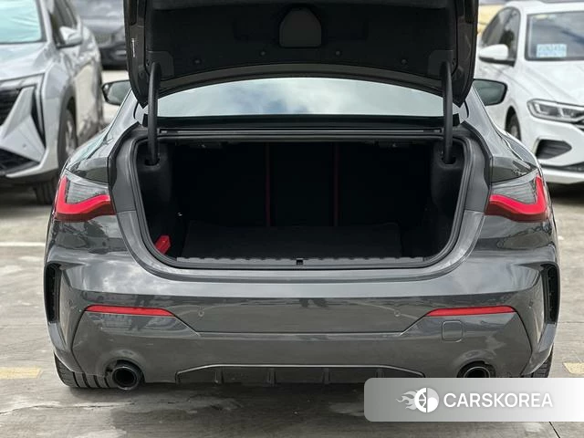 BMW 4 series 2023 Темно-серый из Китая, фото 4