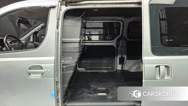 Hyundai The New Grand Starex 2019 Серебряный из Кореи, фото 4