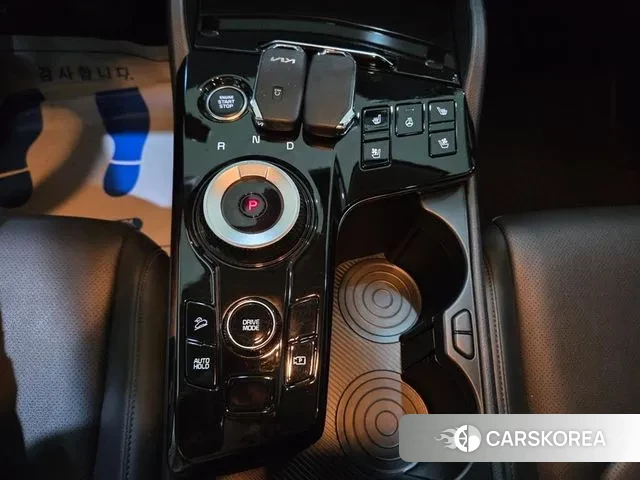 Kia Sportage 5th Generation Hybrid 2021 Белый из Кореи, фото 4