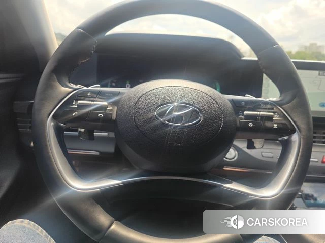 Hyundai The New Grandeur IG Hybrid 2022 Белый из Кореи, фото 4