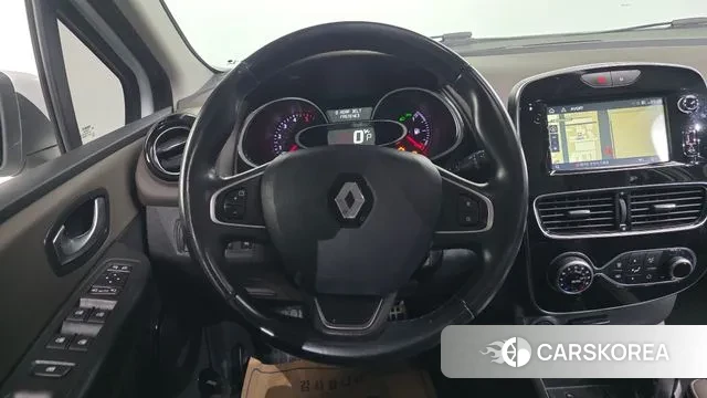 Renault Korea (Samsung) Clio 2018 Белый из Кореи, фото 4