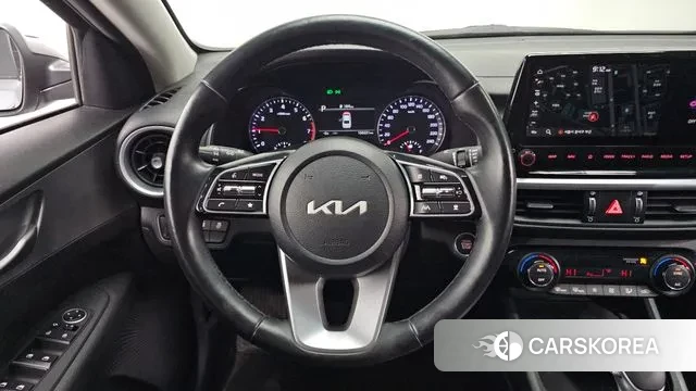 Kia The New K3 2nd generation 2022 Серебряный из Кореи, фото 4