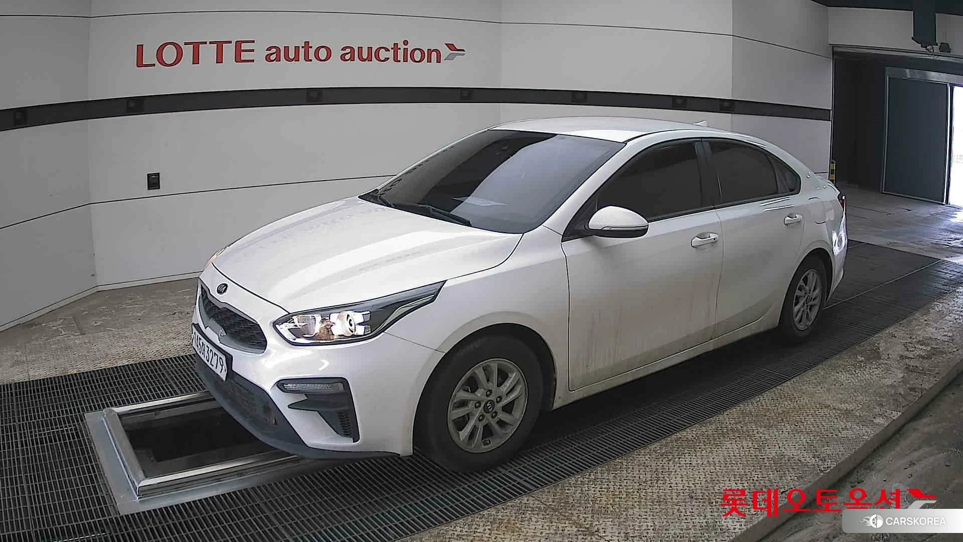 Kia K3 2020 Snow White Pearl из Кореи, фото 4