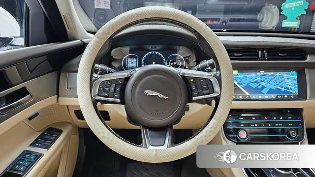 Jaguar XF (X260) 2018 Белый из Кореи, фото 4