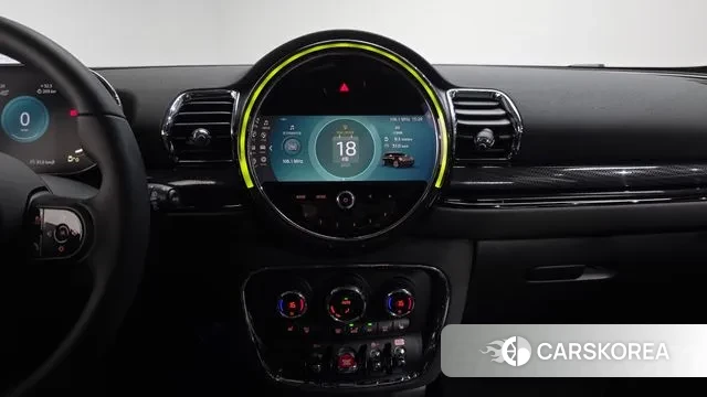 Mini Cooper Clubman 2023 Серебряный из Кореи, фото 4