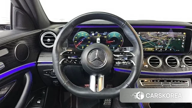 Mercedes-Benz E-Class W213 2021 Белый из Кореи, фото 4