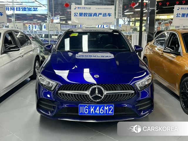 Mercedes-Benz Class A 2021 Синий из Китая, фото 4