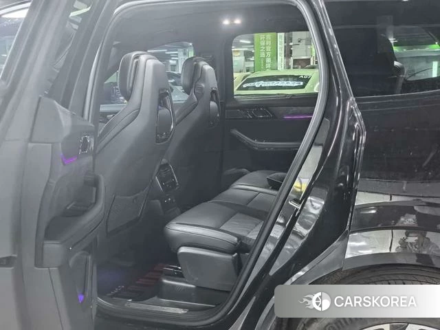 Lynk 09 EM-P 2024 Черный из Китая, фото 4