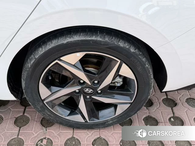 Hyundai Elantra 2022 Белый из Китая, фото 4