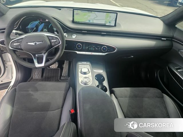 Genesis GV70 2023 Белый из Кореи, фото 4