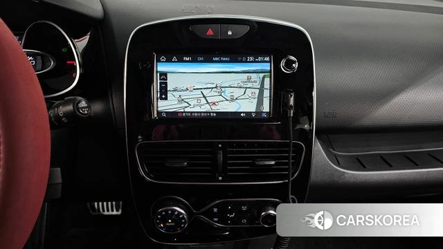 Renault Korea (Samsung) Clio 2019 Красный из Кореи, фото 4