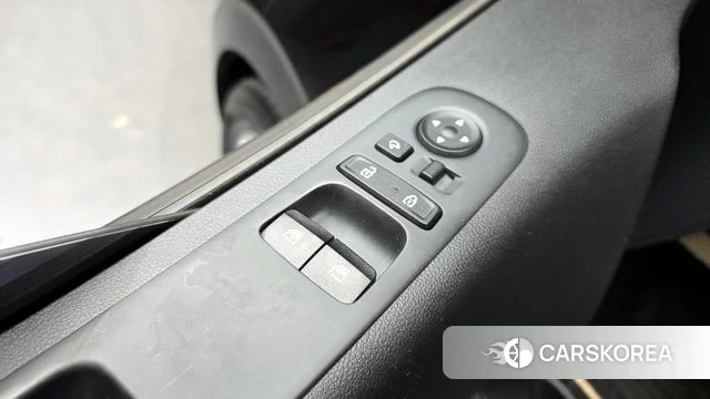 Hyundai Staria 2023 Черный из Кореи, фото 4