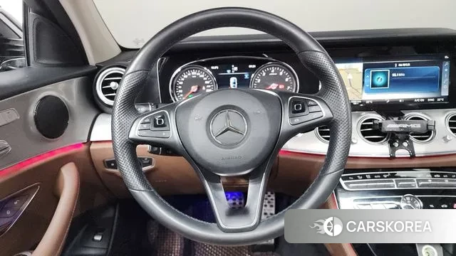 Mercedes-Benz E-Class W213 2018 Черный из Кореи, фото 4
