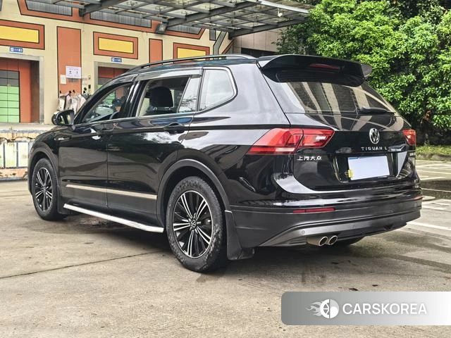 Volkswagen Tiguan L 2021 Черный из Китая, фото 4