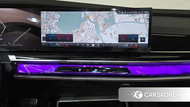 BMW 7 Series (G70) 2025 Серый из Кореи, фото 4