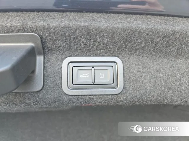 Audi A6 (C8) id 3338694 из Кореи 4