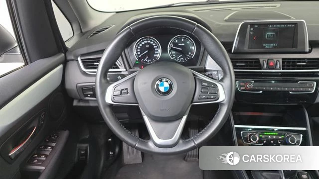 BMW 2 Series Active Tourer (F45) 2019 Белый из Кореи, фото 4