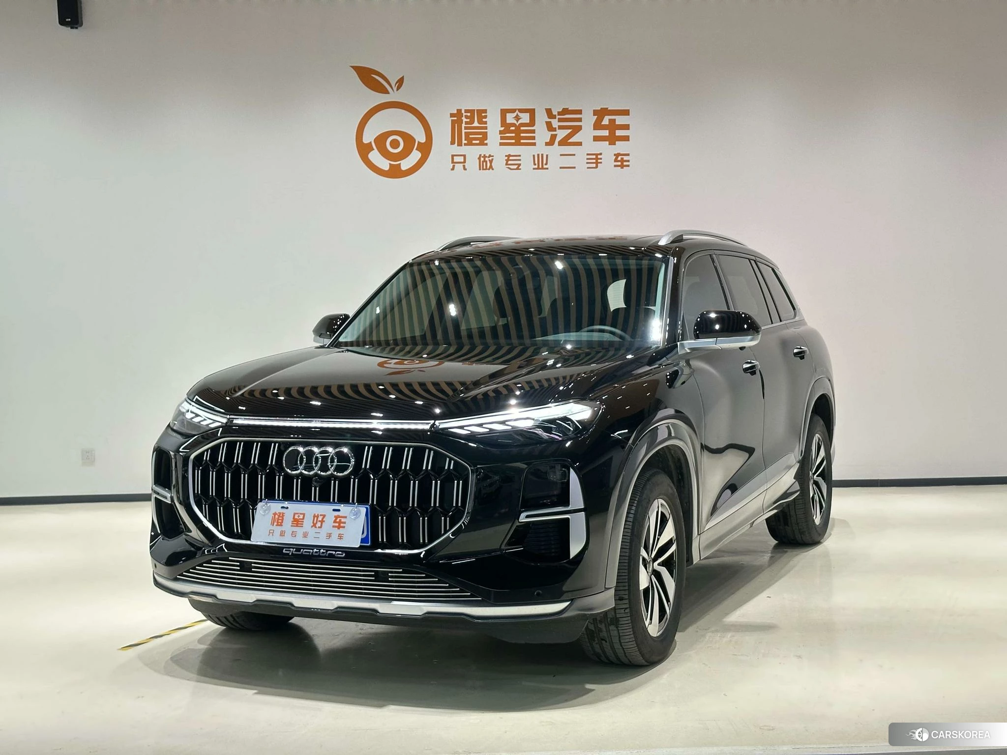 Audi Q6 2023 Черный из Китая, фото 4