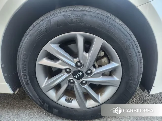 Kia The New K5 2nd generation 2018 Белый из Кореи, фото 4