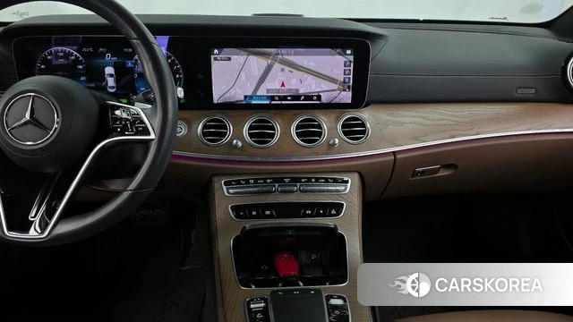 Mercedes-Benz E-Class W213 2021 Серый из Кореи, фото 4