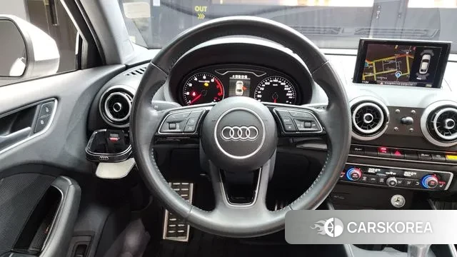 Audi New A3 2018 Белый из Кореи, фото 4
