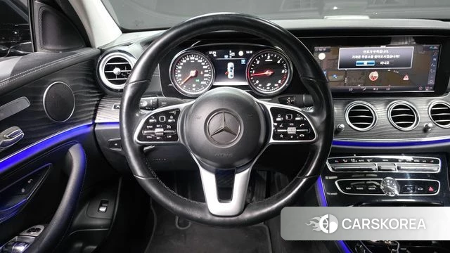 Mercedes-Benz E-Class W213 2020 Черный из Кореи, фото 4