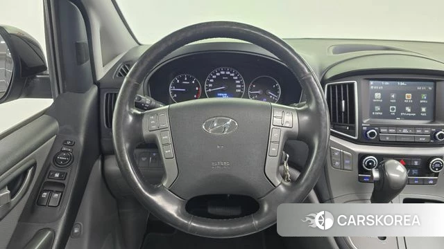 Hyundai The New Grand Starex 2018 Черный из Кореи, фото 4