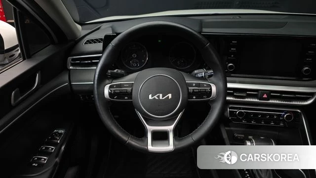 Kia K5 3rd generation 2022 Белый из Кореи, фото 4
