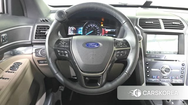Ford Explorer 2018 Белый из Кореи, фото 4