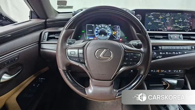 Lexus ES300h 7th generation 2019 Серый из Кореи, фото 4