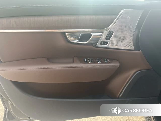 Volvo S90 2025 Черный из Китая, фото 4