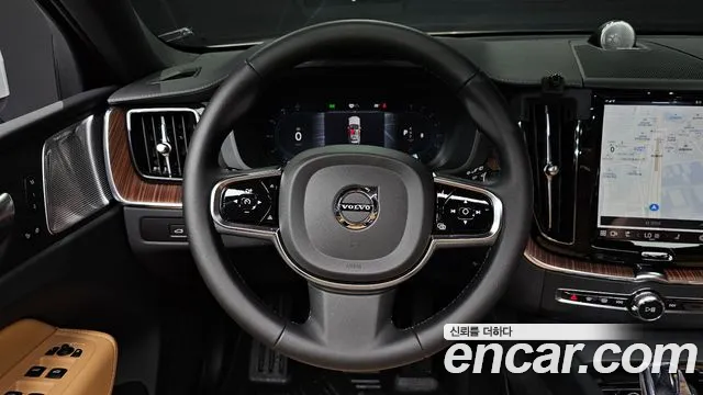 Volvo XC60 second Generation 2023 Белый из Кореи, фото 4