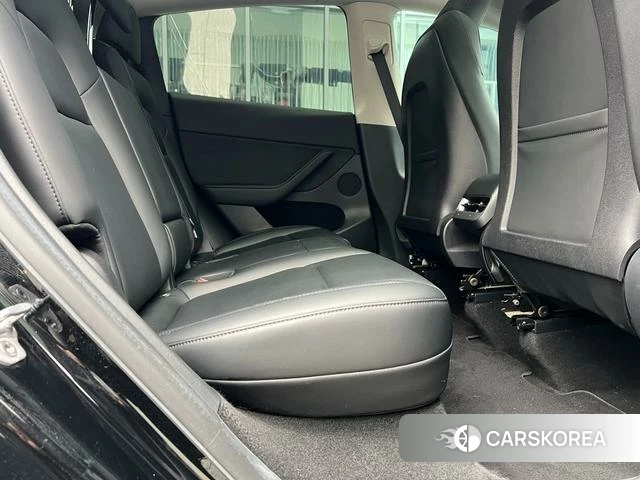 Tesla Model Y 2023 Синий из Китая, фото 4