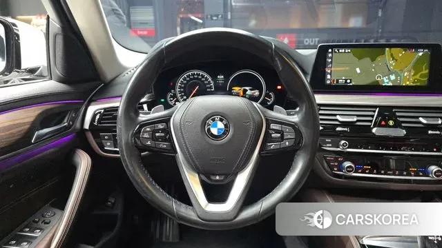 BMW 5 Series (G30) 2018 Белый из Кореи, фото 4