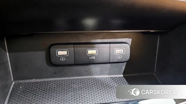 Kia Carnival 4th generation 2021 Белый из Кореи, фото 4