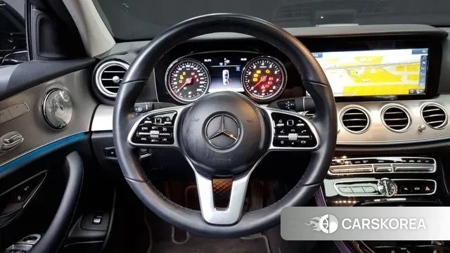 Mercedes-Benz E-Class W213 2019 Черный из Кореи, фото 4