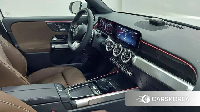 Mercedes-Benz GLB-Class X247 2025 Белый из Кореи, фото 4