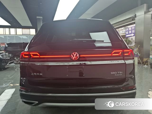 Volkswagen Tourang 2023 Черный из Китая, фото 4