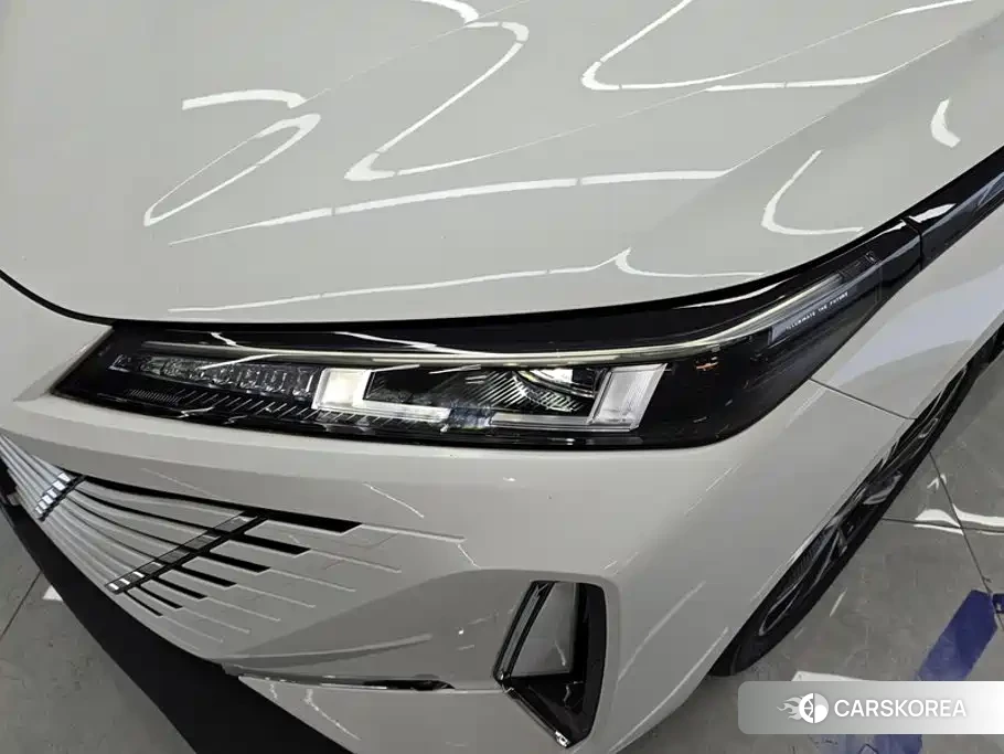 Chang'an Yidong 2026 Белый из Китая, фото 4